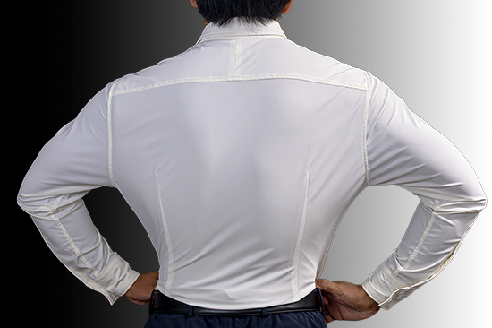 ワイシャツ-背中側